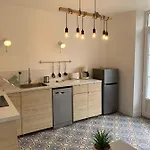 Les Remparts De Joussaume Latour *