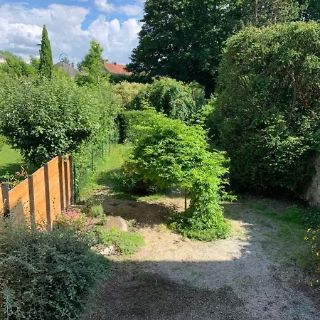 Les Remparts De Joussaume Latour